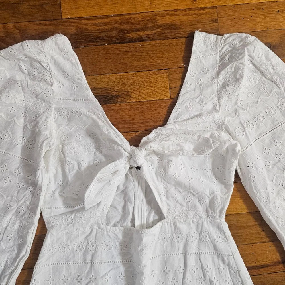 Tularosa women white
